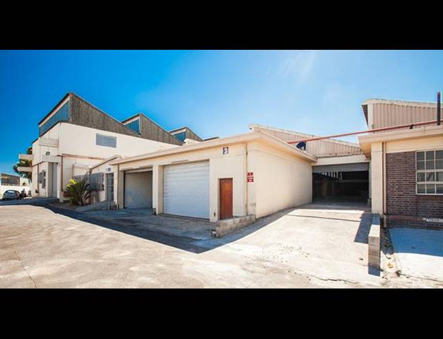 960M² FACTORY TO LET IN EPPING INDUSTRIAL